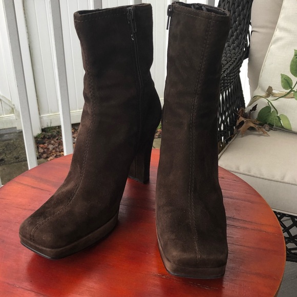 nine west square toe boots